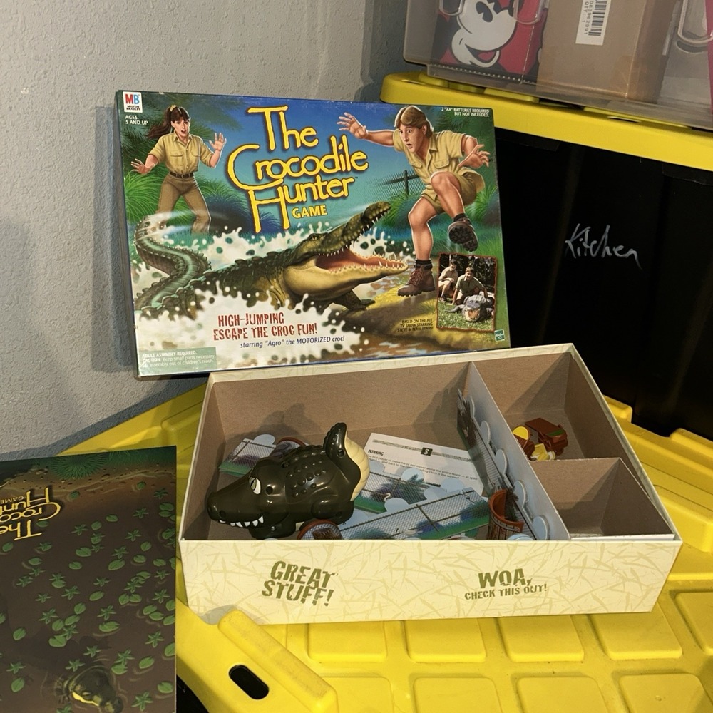 The Crocodile Hunter Game -Steve Irwin Board Game 1999 Complete Milton Bradley